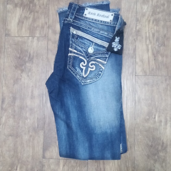 Rock Revival Jeans Women's Gwen Straight 28 Embellished NWT DEFECT - Picture 5 of 15